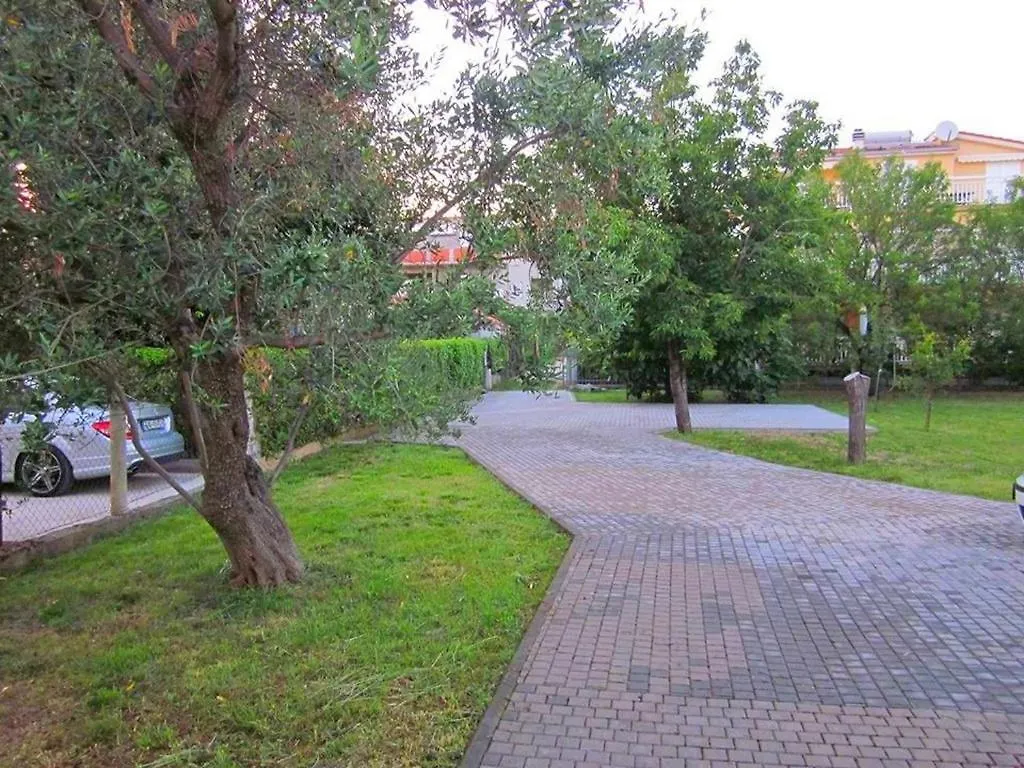 Apartment Marinko Kastela Croatia